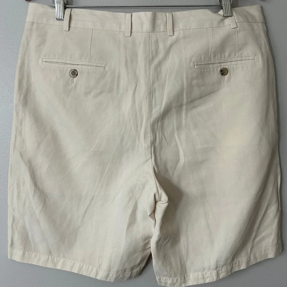 Peter Millar Shorts Mens 36 Cream Cotton Silk Blend Chino Golf Lightweight